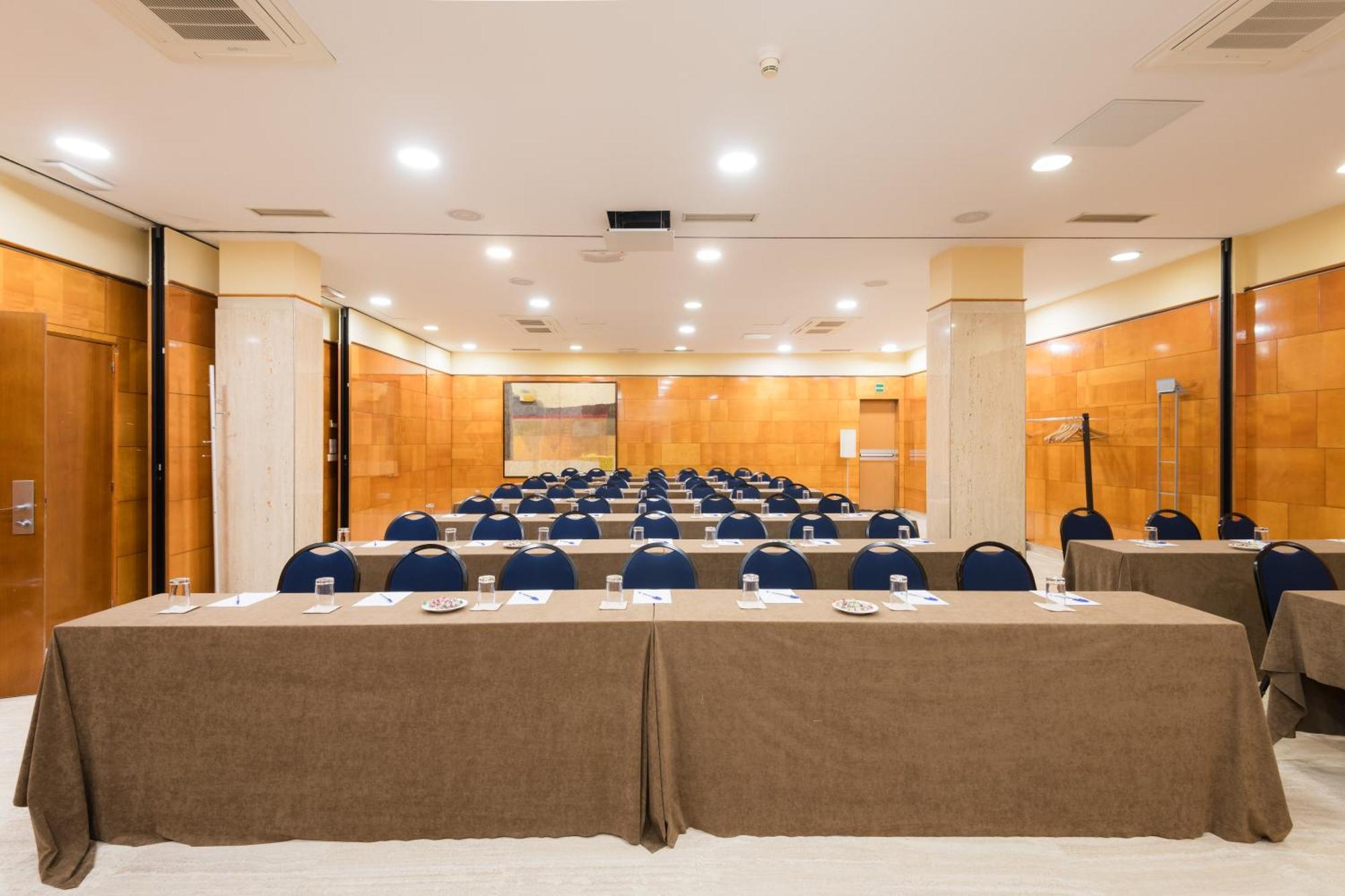 Hotel Ciudad De Valladolid Dış mekan fotoğraf
