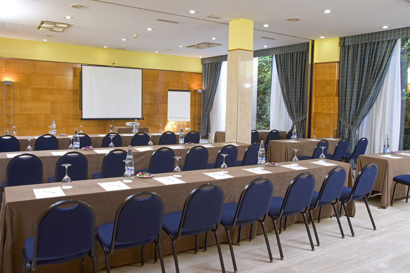 Hotel Ciudad De Valladolid Konforlar fotoğraf